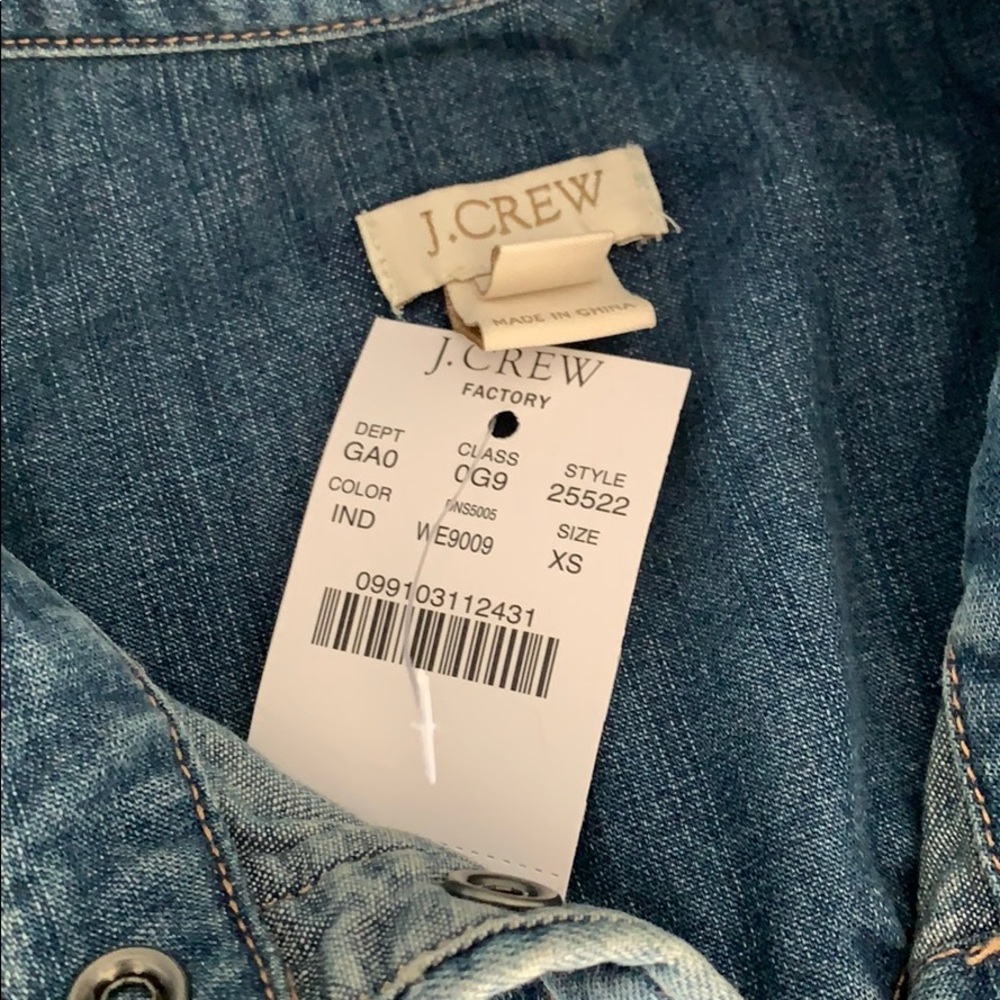 Nwt Jcrew Factory Chambray Snap Button Top - image 2